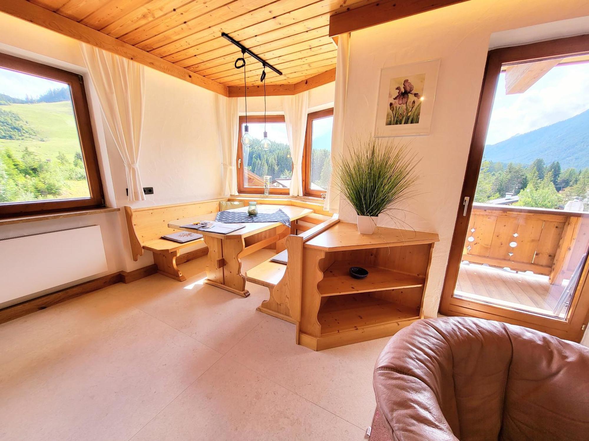 Schickster Sky Lodge 洛伊塔施 外观 照片