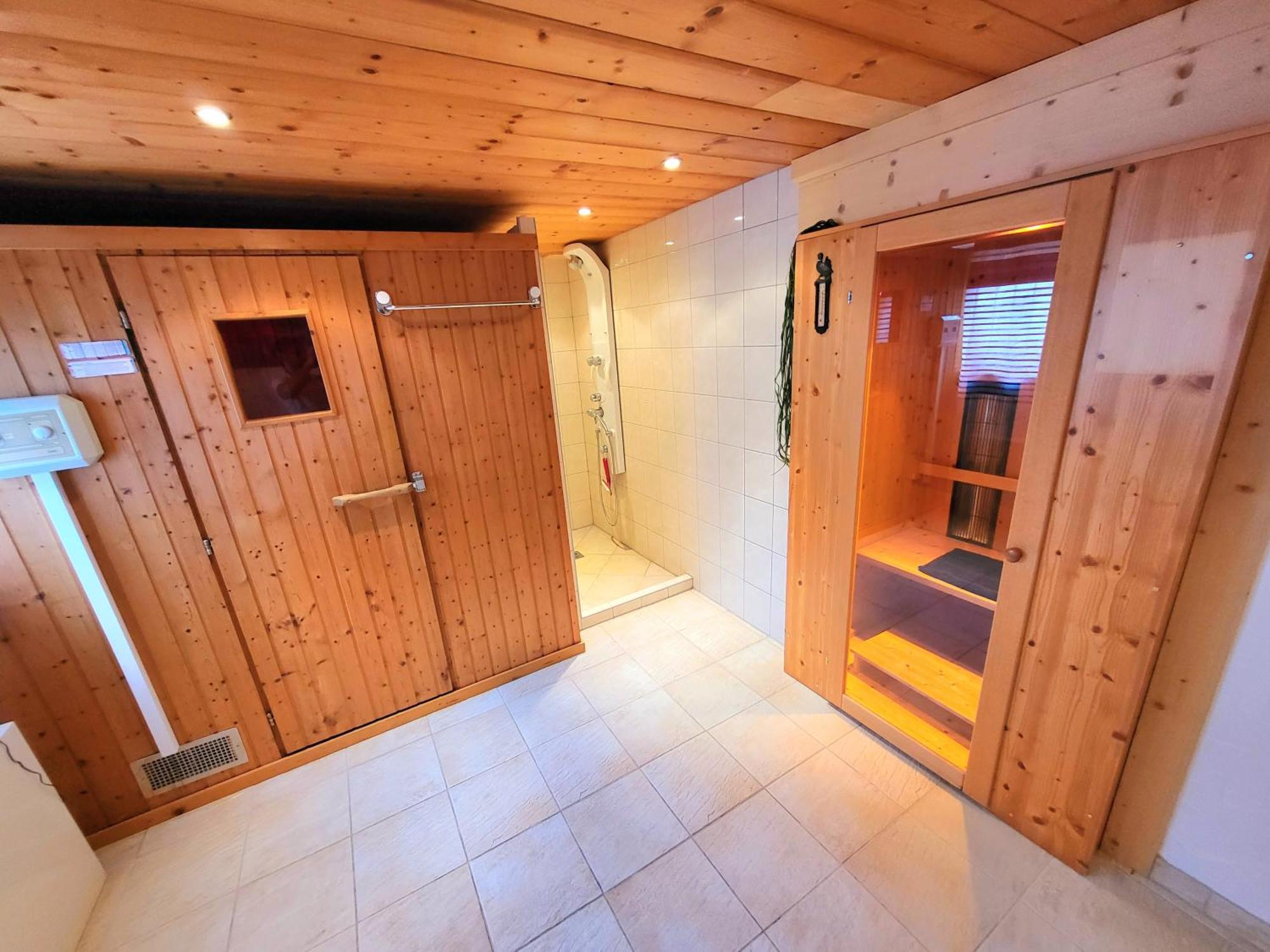 Schickster Sky Lodge 洛伊塔施 外观 照片